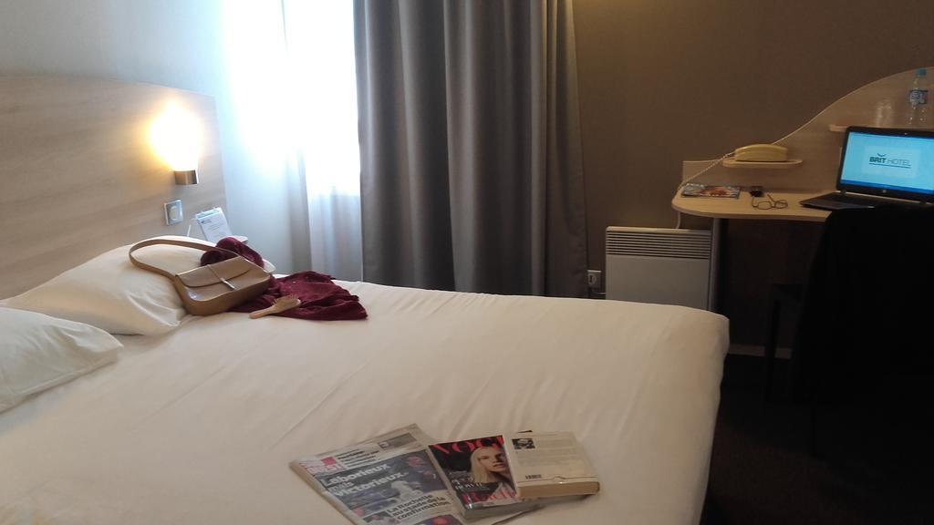 Brit Hotel La Rochelle Perigny Екстер'єр фото