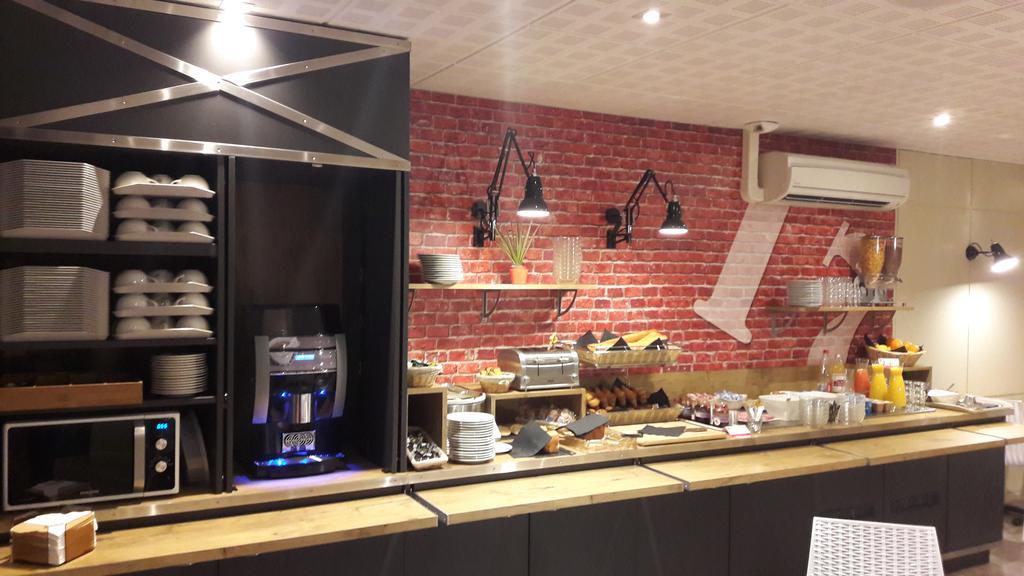 Brit Hotel La Rochelle Perigny Екстер'єр фото